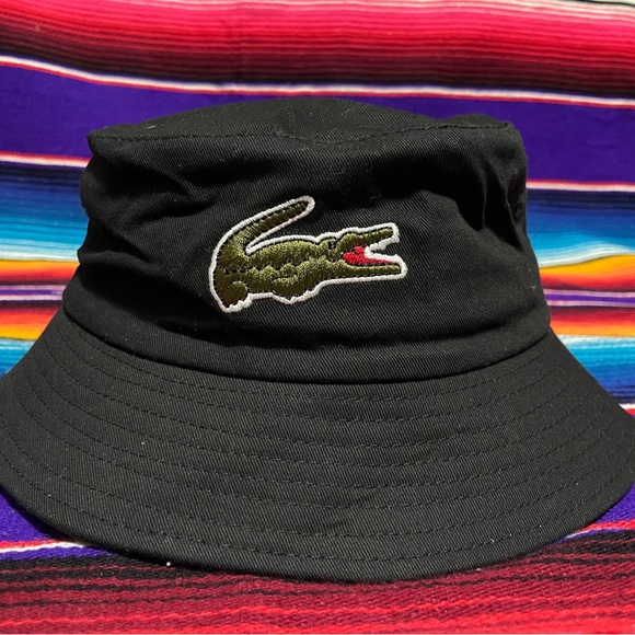 Lacoste embroidered crocodile logo bucket hat - Picture 2 of 6